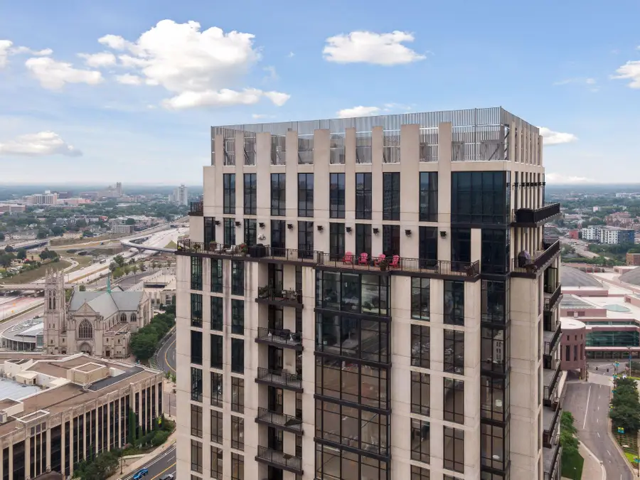 201 S 11th Street #2500, Minneapolis, MN 55403 - #2