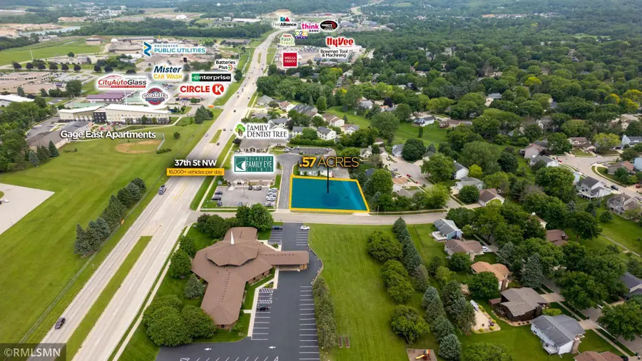 1022 Bel Air Lane Nw, Rochester, MN 55901 - Image #2