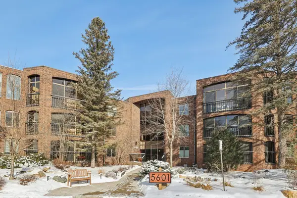 5601 Dewey Hill Road #211, Minneapolis, MN 55439