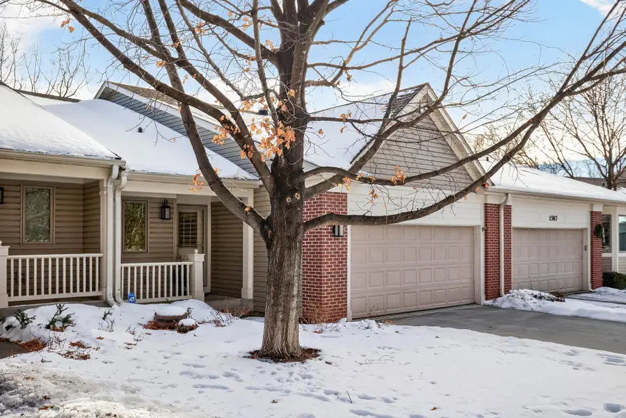 1585 Summit Shores Circle, Burnsville, MN 55306 - Image #3