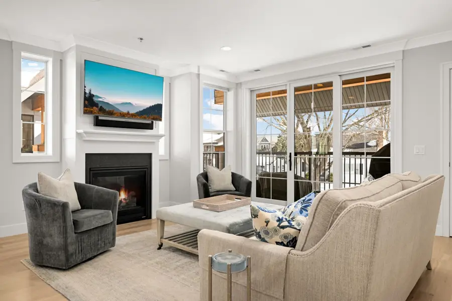 6128 Kellogg Avenue #201B, Edina, MN 55424 - #2