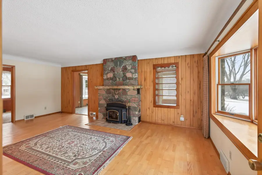 515 County Road B E, Saint Paul, MN 55117 - #3