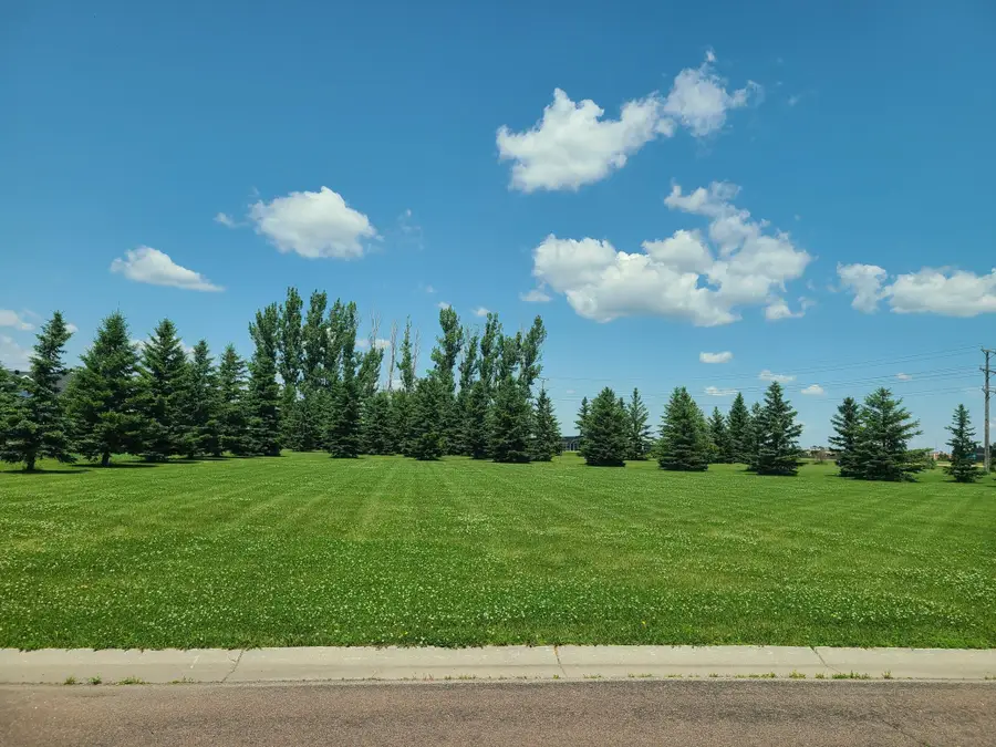 212 River Bend Trail, Breckenridge, MN 56520 - #2