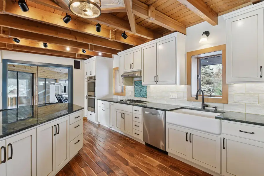 1063 Langston Court, Shakopee, MN 55379 - Image #3