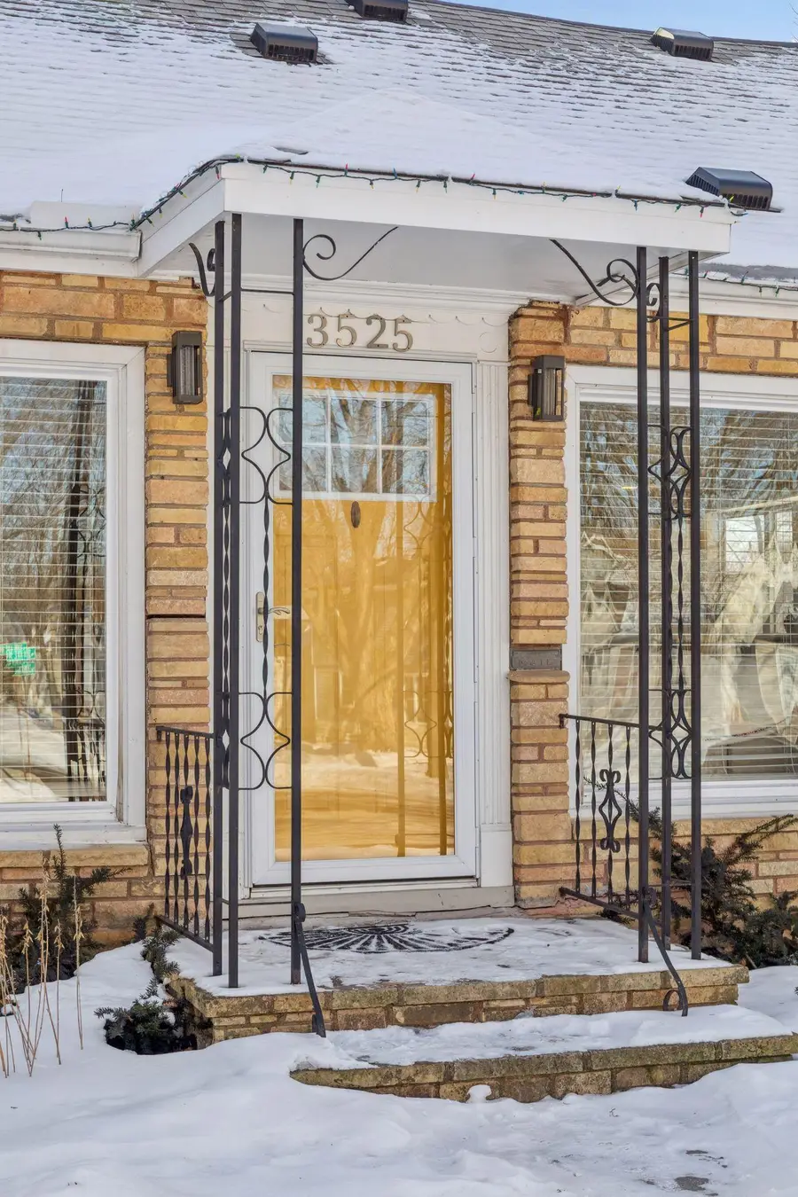 3525 30th Avenue N, Robbinsdale, MN 55422 - #2