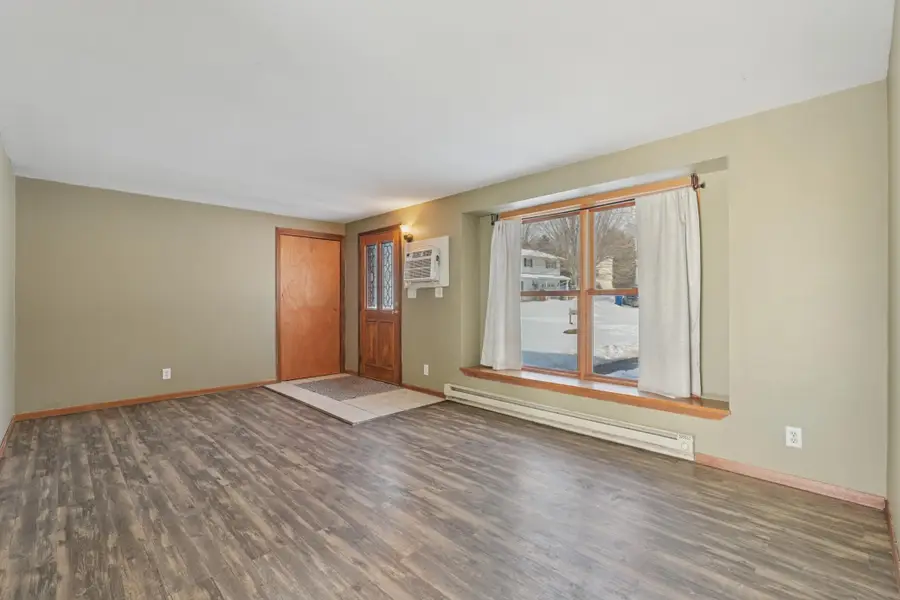 890 Maple Drive, Osceola, WI 54020 - Image #2