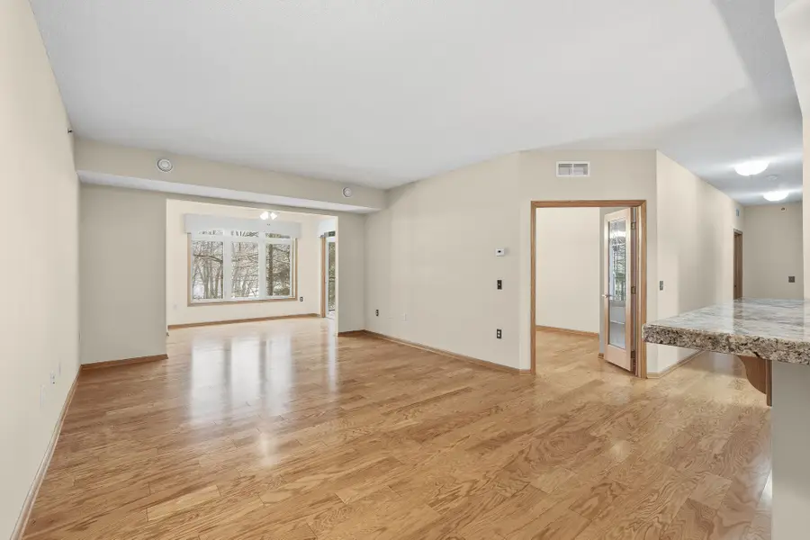 5200 Pathways Avenue #101, White Bear Lake, MN 55110 - Image #2