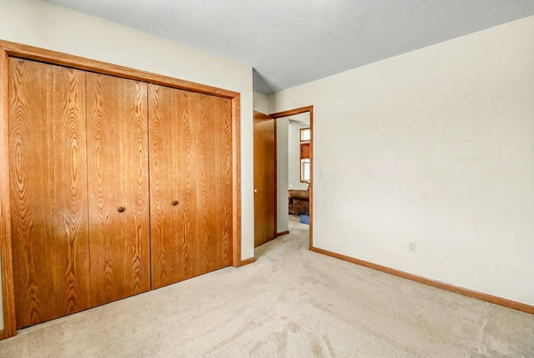 302 Chicago Avenue, Breckenridge, MN 56520