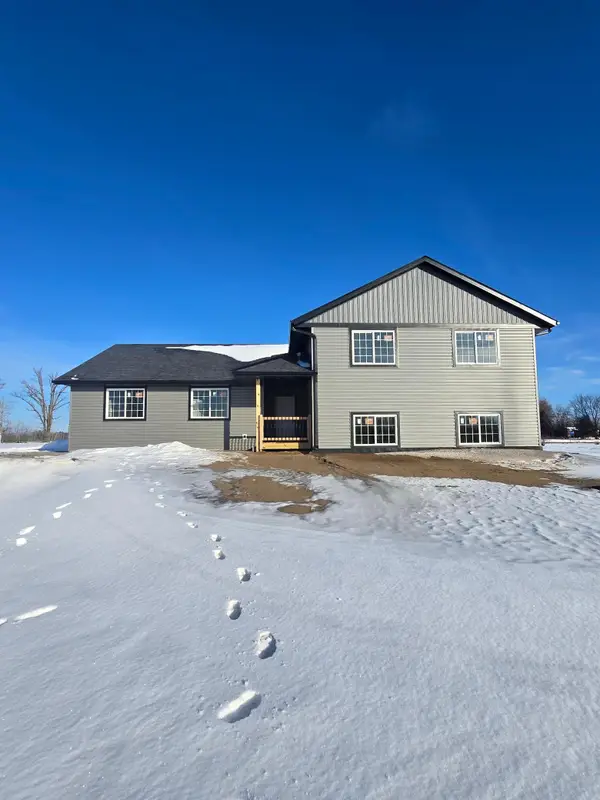 7319 Rolling Meadows Circle, Pine City, MN 55063