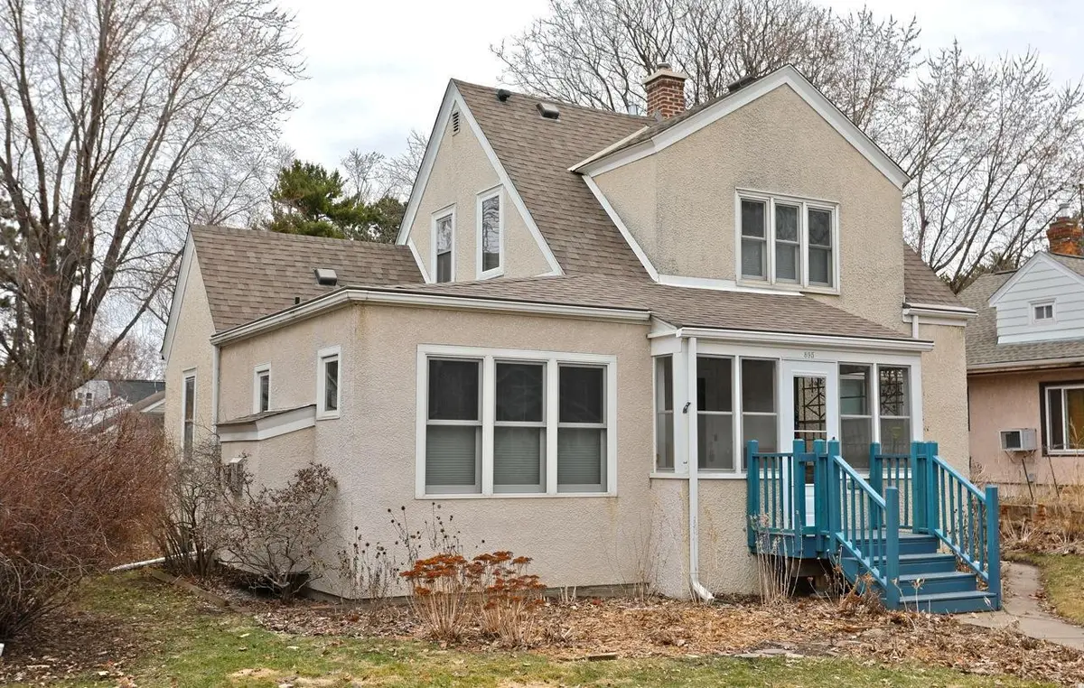 895 Lakeview Avenue, Saint Paul, MN 55117 - #1