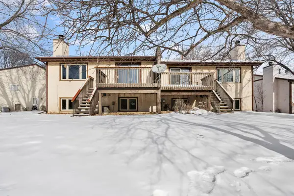 2767 21st Street Nw, New Brighton, MN 55112