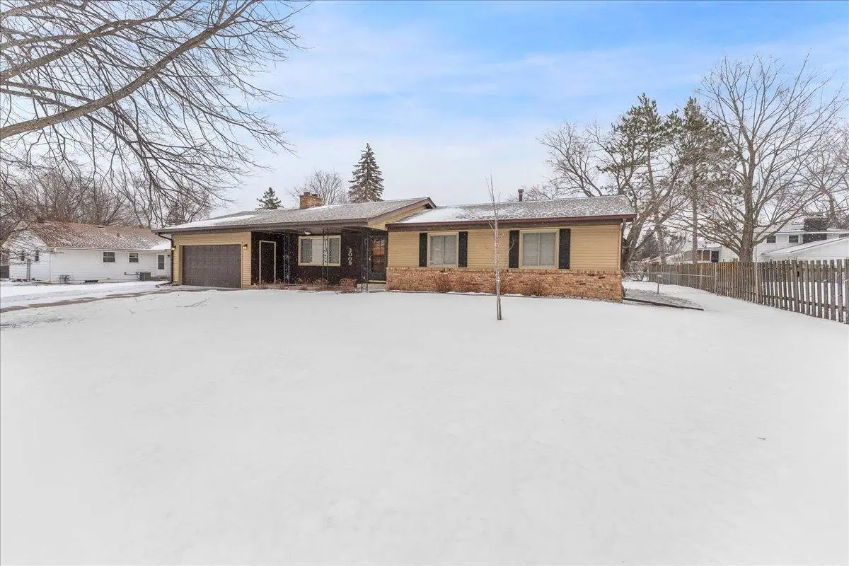 3009 W 100th Street, Minneapolis, MN 55431 - Image #1