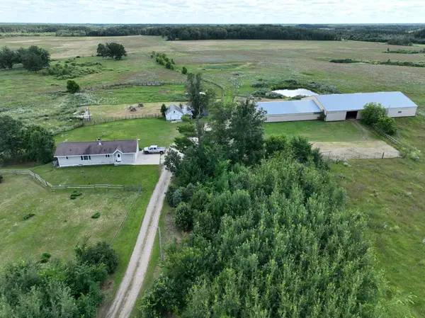 9091 52nd Street Sw, Verndale, MN 56481