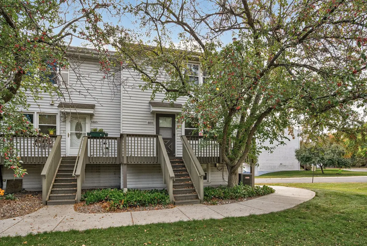 8811 42nd Avenue N, Minneapolis, MN 55427 - Image #1