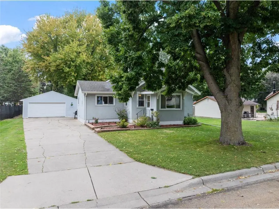 1212 S Grove Avenue, Owatonna, MN 55060 - Image #2