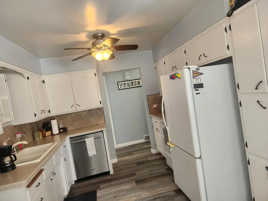 311 Smith Drive, Redwood Falls, MN 56283 - Image #3