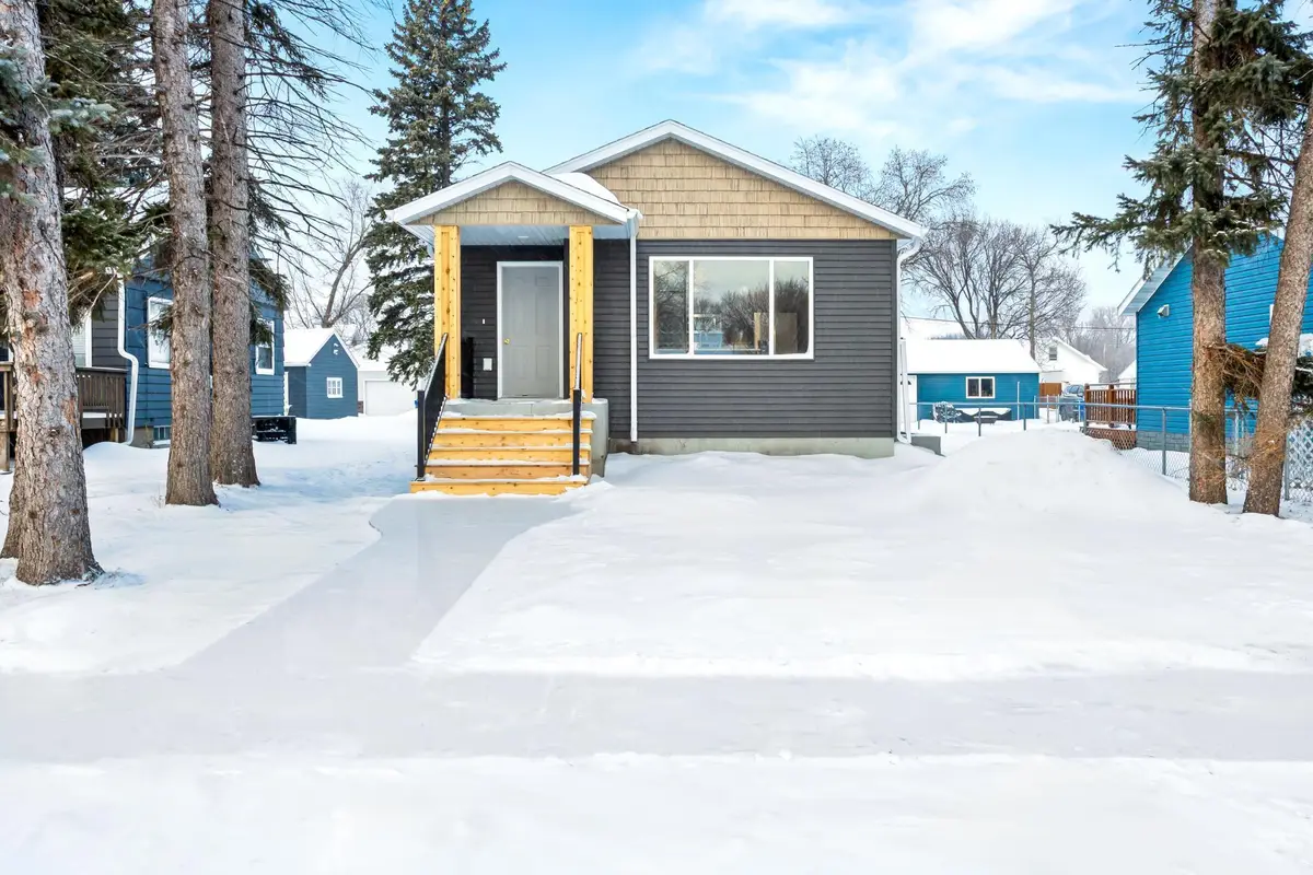 1613 5th Avenue S, Fargo, ND 58103 - Image #1