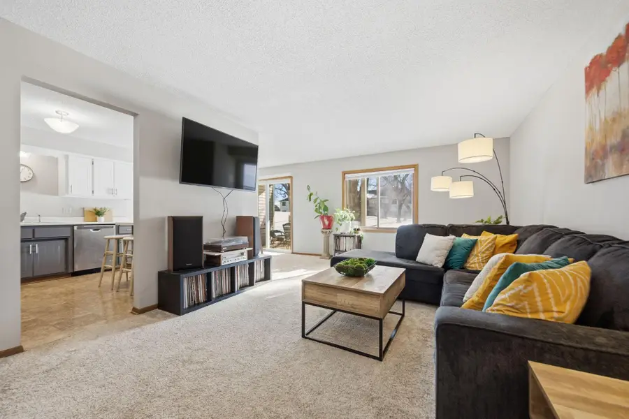 4340 Buckingham Court #1606, Vadnais Heights, MN 55127 - #2