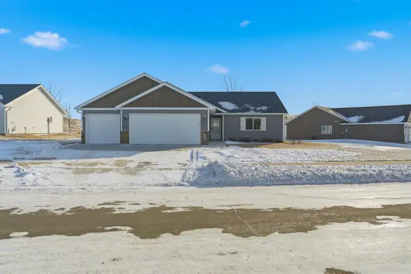 725 Northwood Drive, Janesville, MN 56048