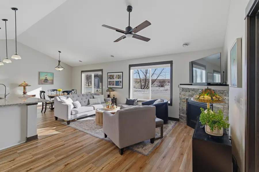 725 Northwood Drive, Janesville, MN 56048 - Image #2