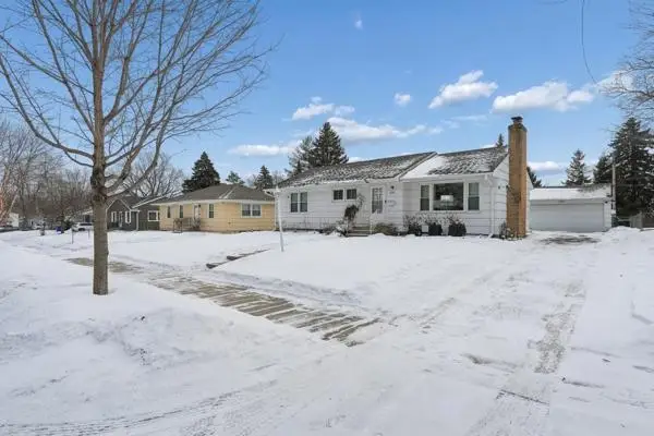 536 Idaho Avenue E, Saint Paul, MN 55130 - Image #2