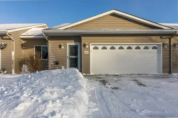 2056 Pratt Circle, Saint Peter, MN 56082
