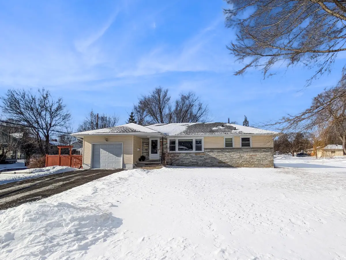 3611 Hampshire Avenue N, Minneapolis, MN 55427 - Image #1