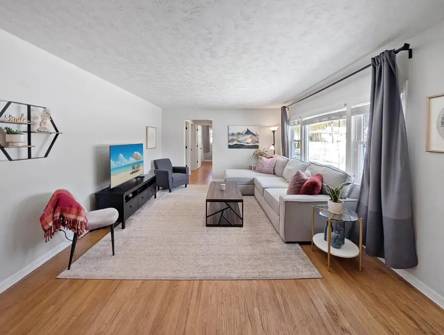 3611 Hampshire Avenue N, Minneapolis, MN 55427 - Image #2