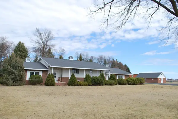 2404 State Highway 15, Truman, MN 56088