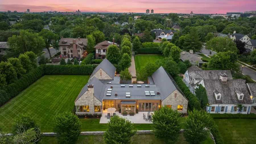2505 E Lake Of The Isles Parkway, Minneapolis, MN 55405 - #2