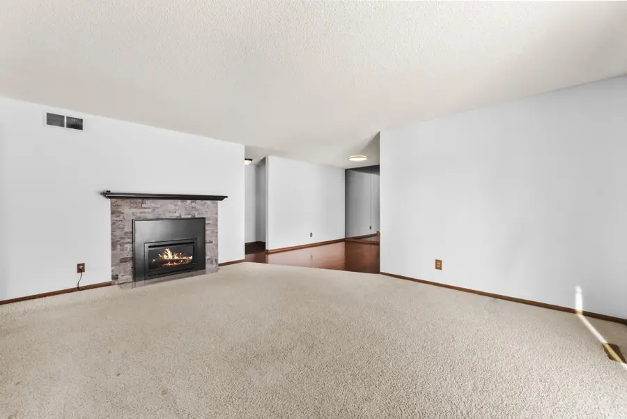 4322 Evergreen Drive #708, Saint Paul, MN 55127 - Image #2