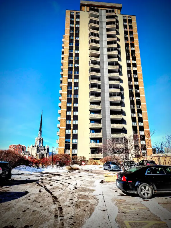 410 Groveland Avenue #1704, Minneapolis, MN 55403