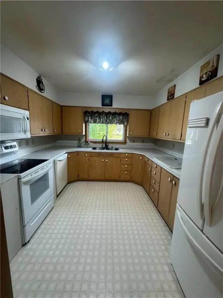 904 5th Avenue N, Wheaton, MN 56296 - #3