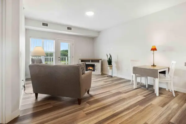 7084 Glory Road #309, Baxter, MN 56425