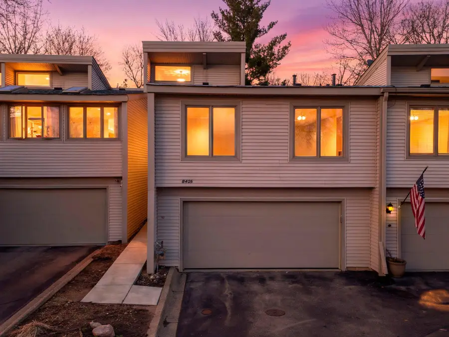 8405 137th Court, Apple Valley, MN 55124 - #2