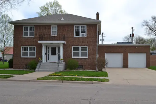 440 6th Street, Lafayette, MN 56054