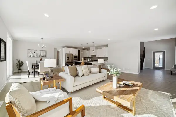 4866 128th Circle Ne, Minneapolis, MN 55449