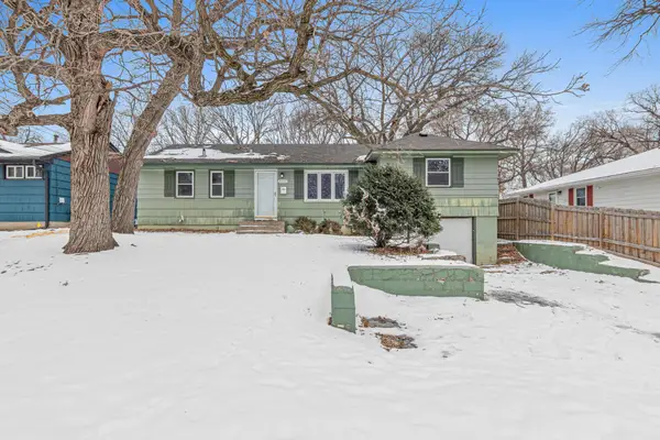 5332 52nd Avenue N, Minneapolis, MN 55429