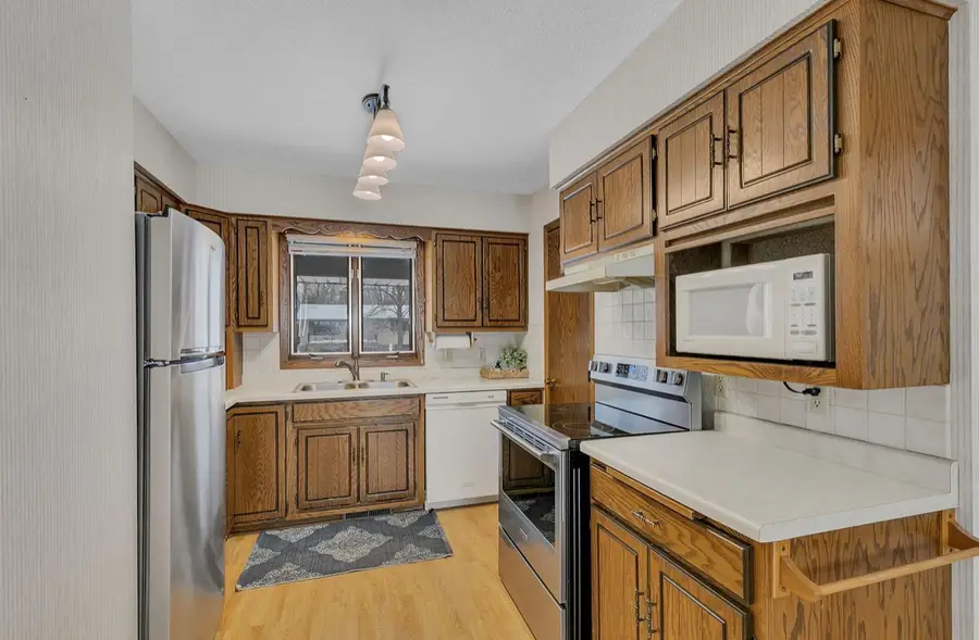 718 2 1/2 Street N, Sartell, MN 56377 - #3