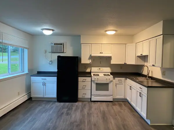 2708 Xylon Avenue N, Minneapolis, MN 55427