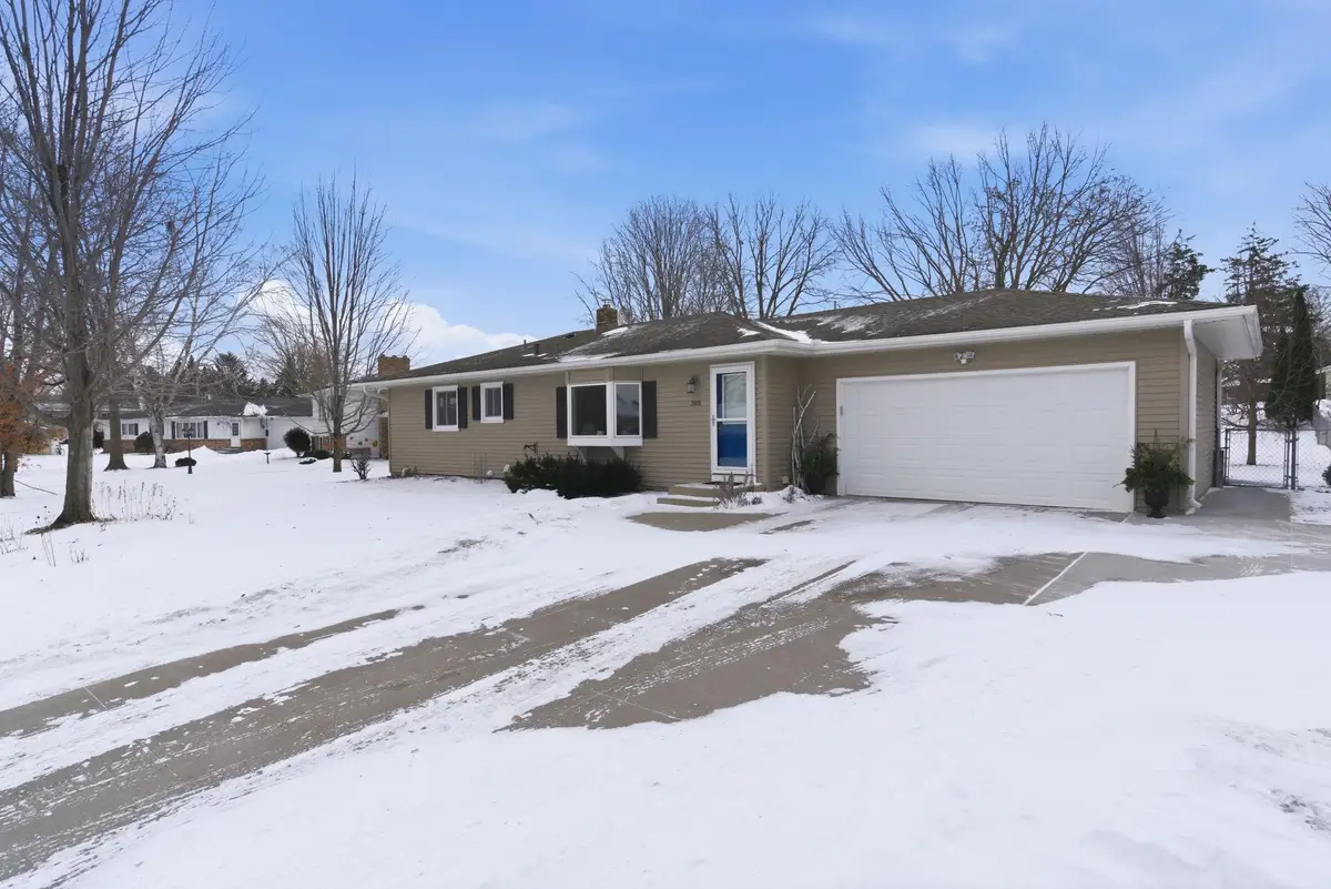 3918 Turquoise Point, Eagan, MN 55122 - Image #1