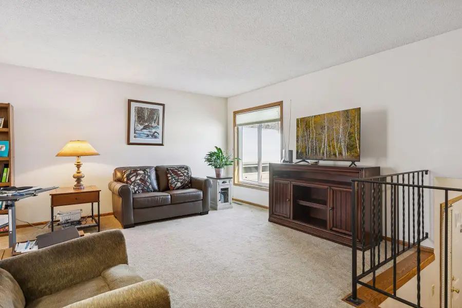 1022 20th Avenue N, South Saint Paul, MN 55075 - #3