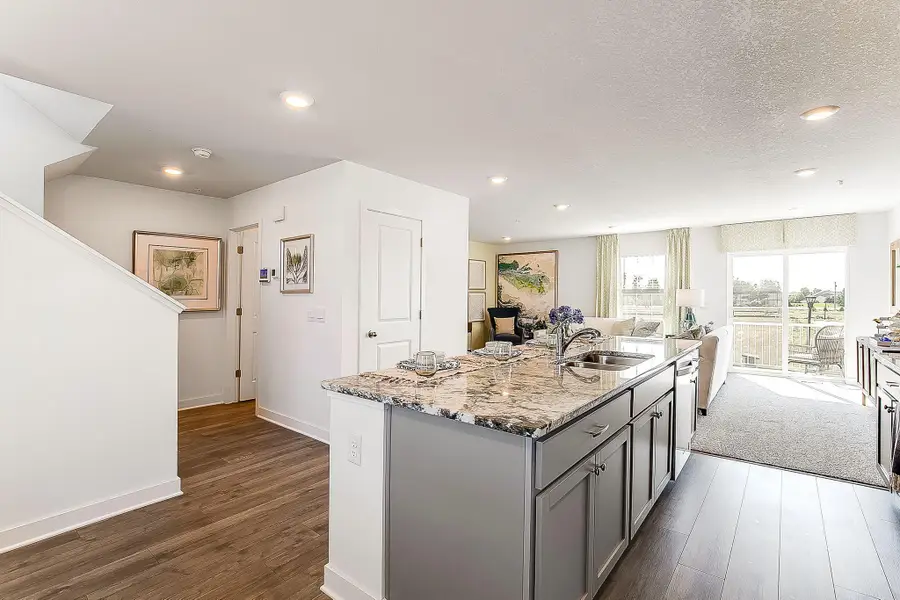 6723 Hinterland Trail S, Cottage Grove, MN 55016 - Image #2