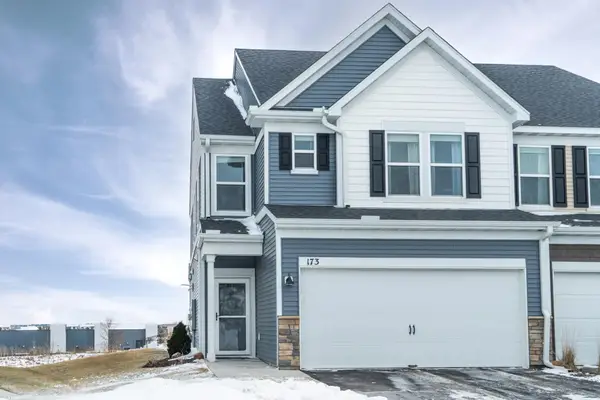 173 Junco Road N, Lake Elmo, MN 55042