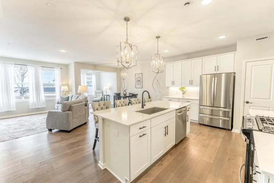 173 Junco Road N, Lake Elmo, MN 55042 - Image #2