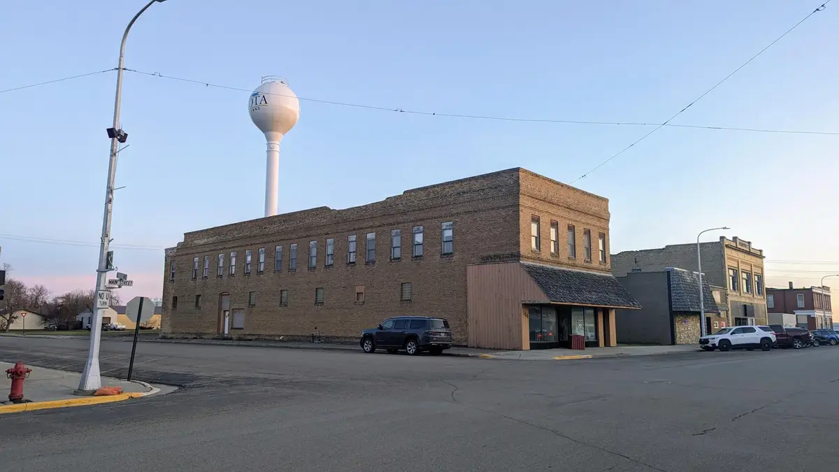 126 Main Street, Lakota, ND 58344 - #1