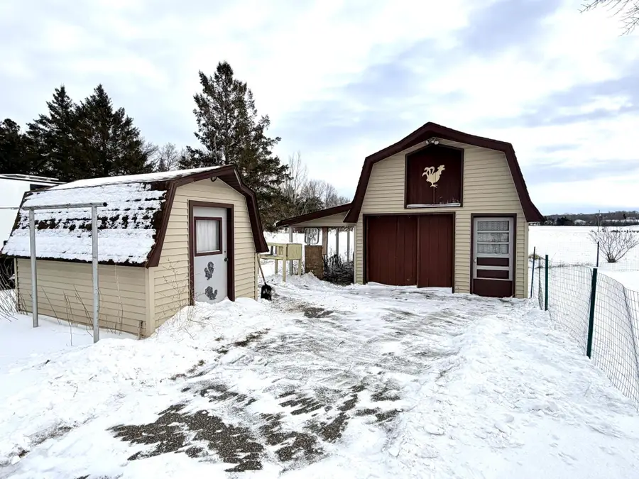 318 South Street, Paynesville, MN 56362 - #2