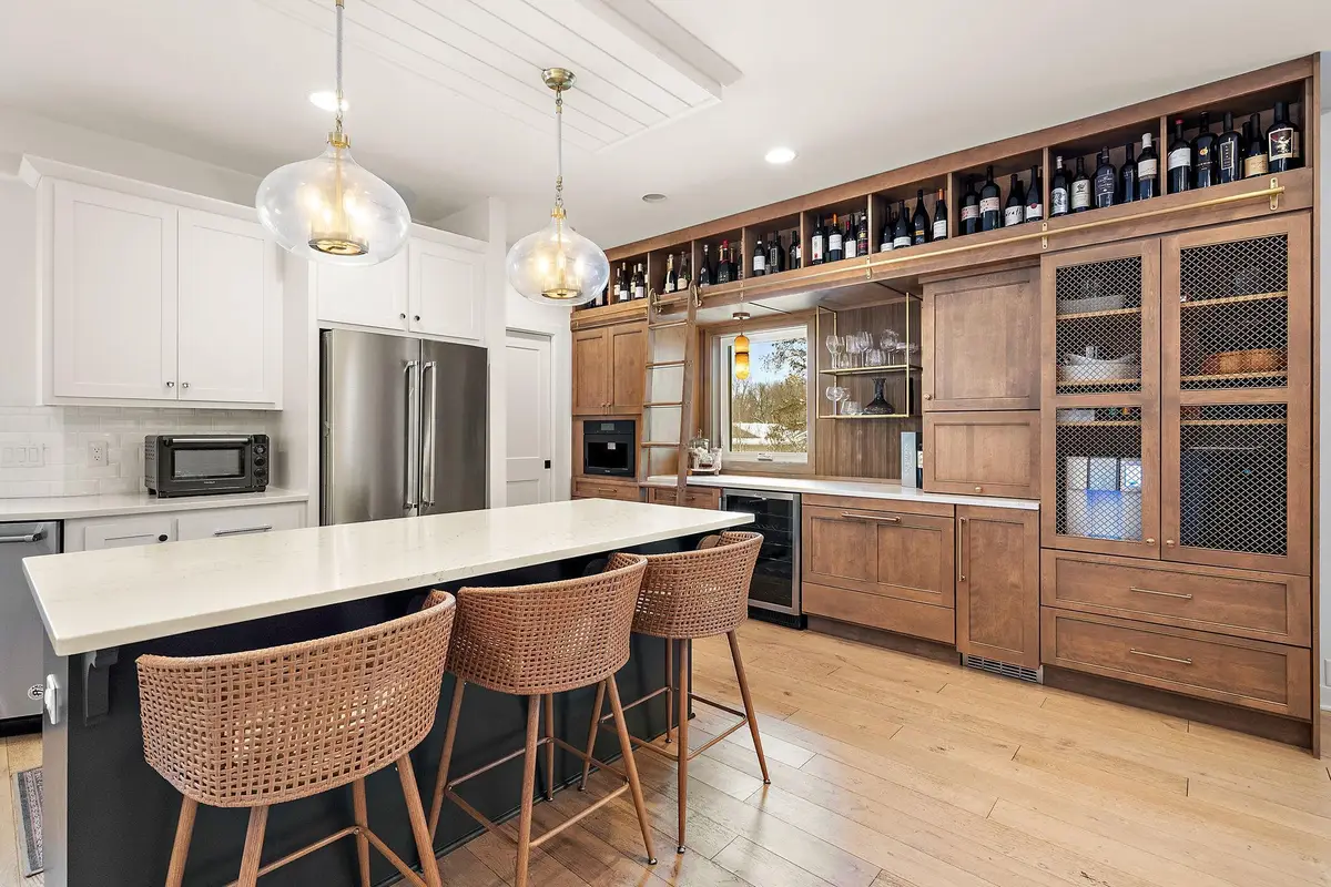 5200 Malibu Drive, Edina, MN 55436 - #1