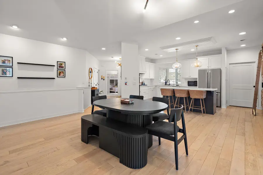 5200 Malibu Drive, Edina, MN 55436 - #2