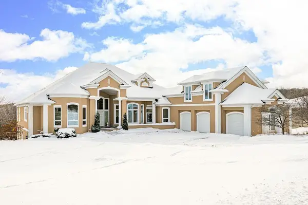 560 Marshall Street, Duluth, MN 55803